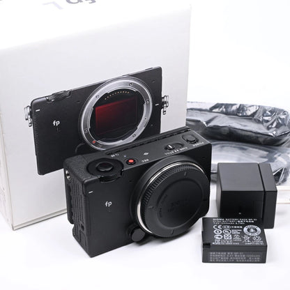 Sigma fp L Full-Frame Mirrorless Digital Camera (Body Only) – 61 MP & Cinema DNG RAW Video