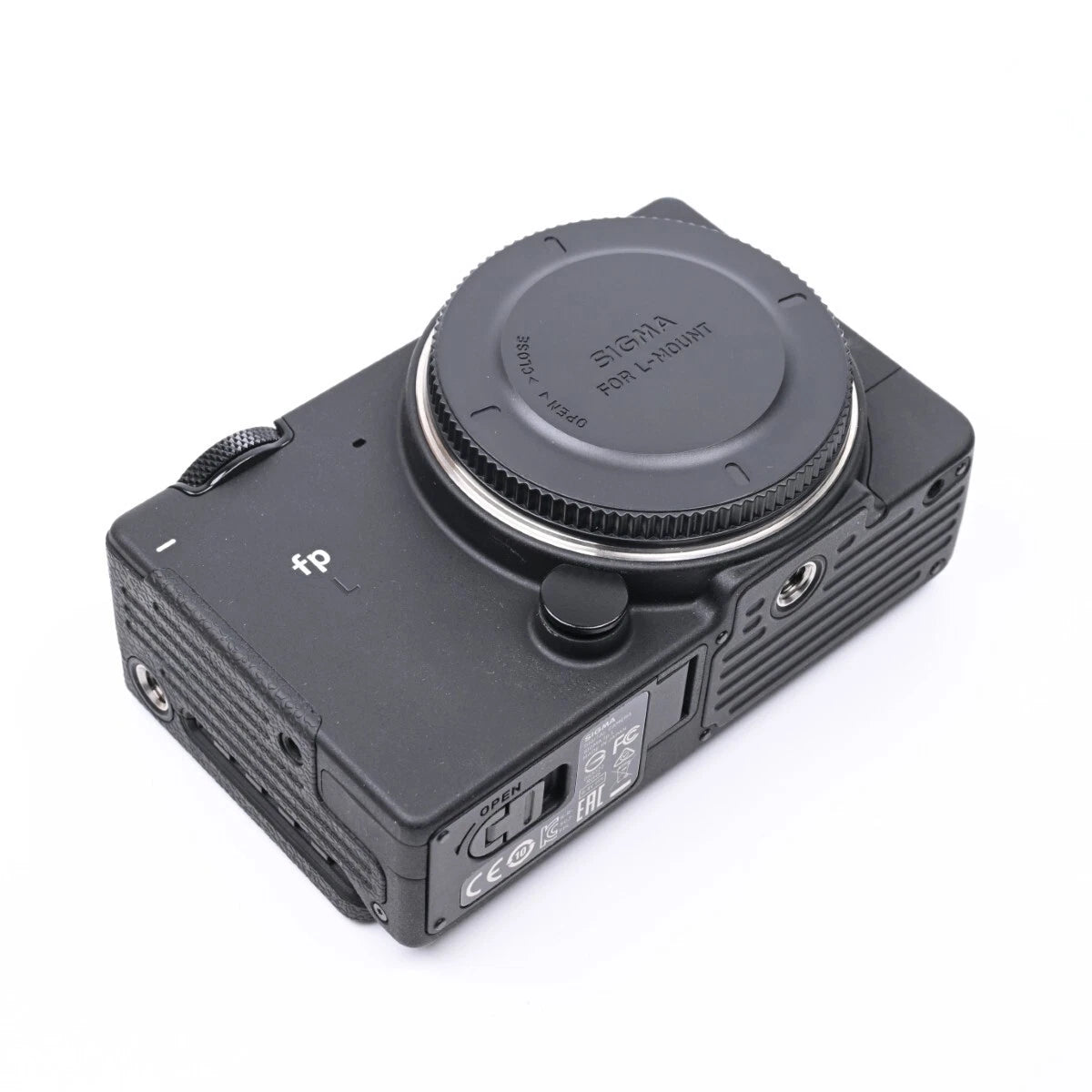 Sigma fp L Full-Frame Mirrorless Digital Camera (Body Only) – 61 MP & Cinema DNG RAW Video
