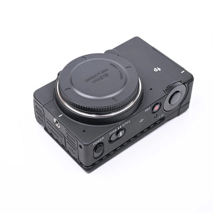 Sigma fp L Full-Frame Mirrorless Digital Camera (Body Only) – 61 MP & Cinema DNG RAW Video