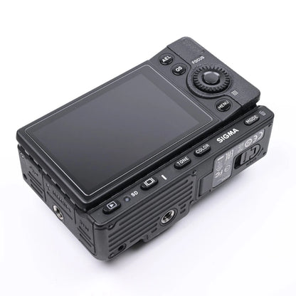 Sigma fp L Full-Frame Mirrorless Digital Camera (Body Only) – 61 MP & Cinema DNG RAW Video